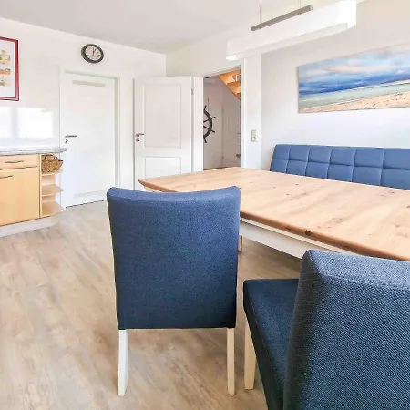 Kuestenschwalbe Dom wakacyjny Greetsiel