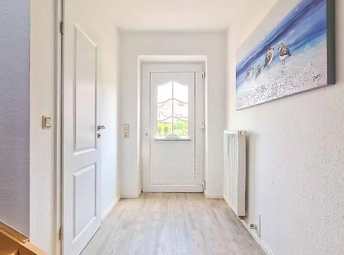 Küstenschwalbe Ferienhaus *